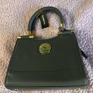 it’s a brand new never used Bebe bag